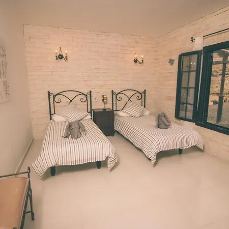 Villa Country Tigot - Amazing Views In Unique Location Tao