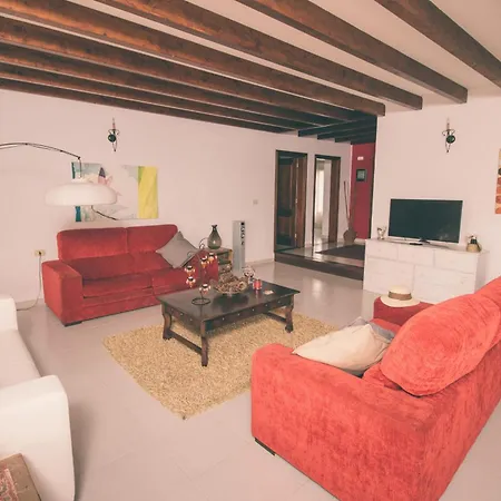 Villa Country Tigot - Amazing Views In Unique Location Tao