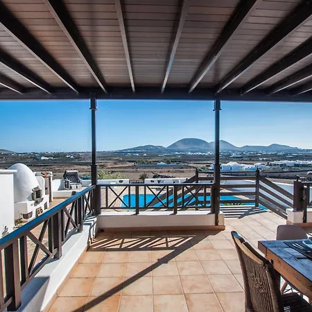 Country Tigot - Amazing Views In Unique Location 빌라