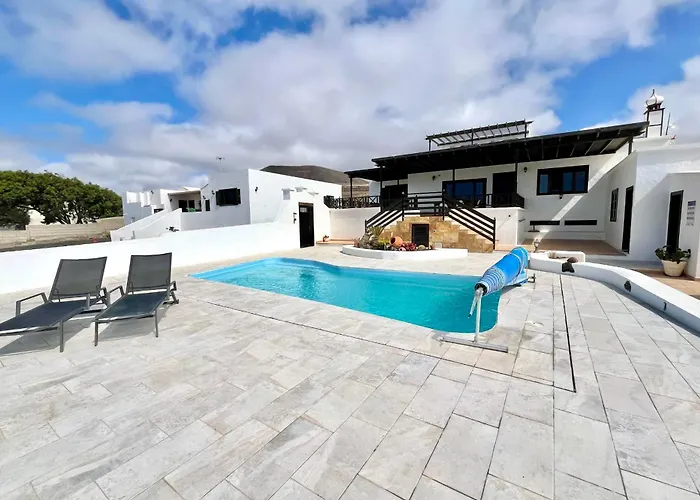 Villa Country Tigot - Amazing Views In Unique Location Tao